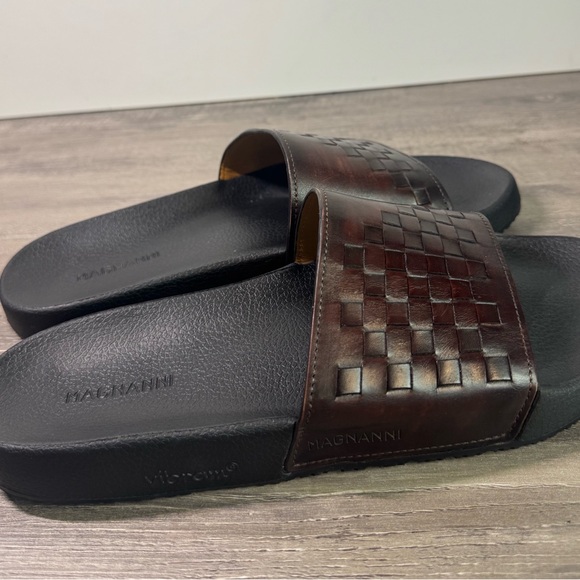 Magnanni Brown Playa Slide Mid Brown Slide Sandals size 7 IMMACULATE - Picture 6 of 11